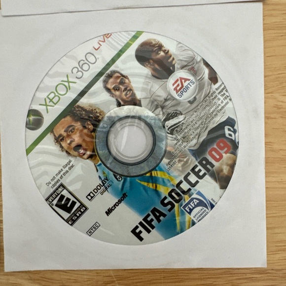 Xbox 360 9 Game Lot Madden NFL & FIFA Soccer Discs Only Multiple Years Tested - Picture 10 of 10